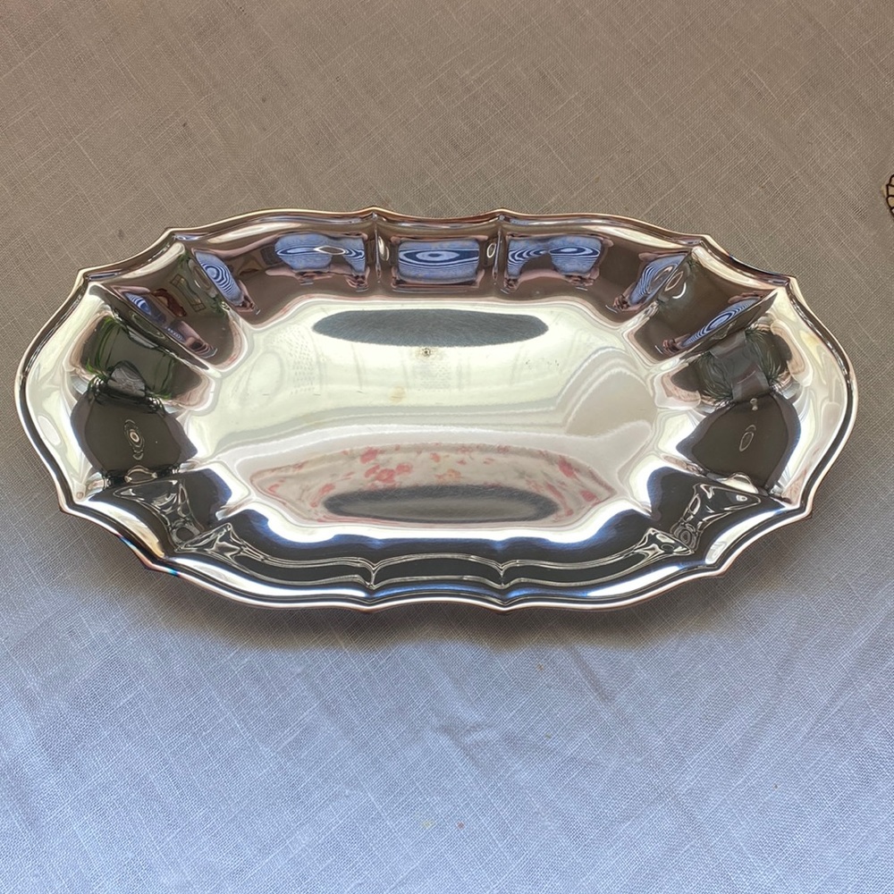 Oneida Bread Tray